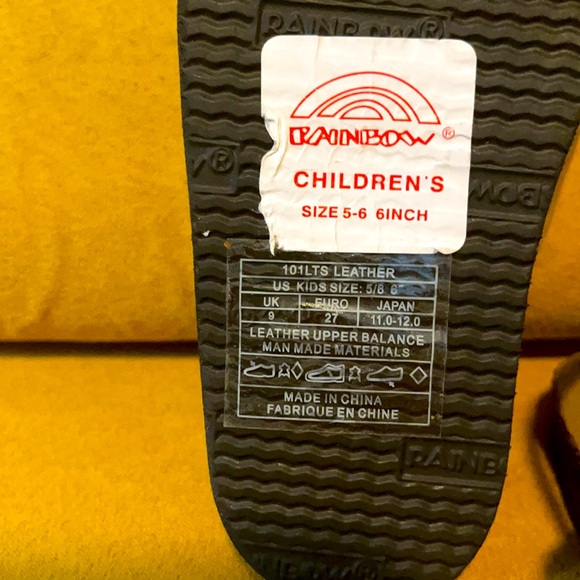 Infant US 5/6 Children’s Rainbow Flip Flops - Picture 3 of 5